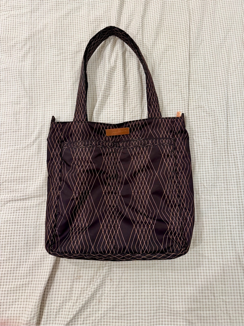 Ju-Ju-Be Tote in Dark Eggplant with Geometric Print and Rose Gold Hardware
